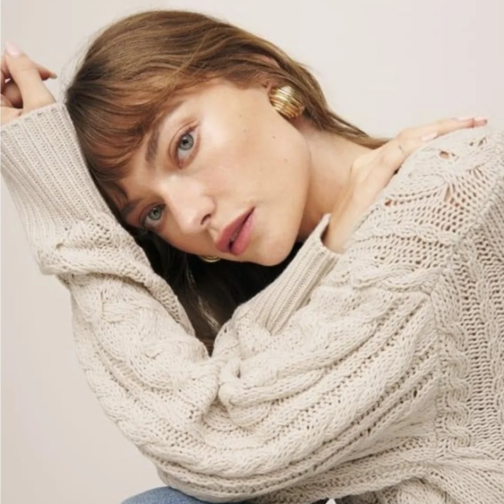 Reformation Sam Oversized Cable Knit Sweater - Picture 11 of 13